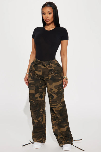 Haut Celina | CHIC™