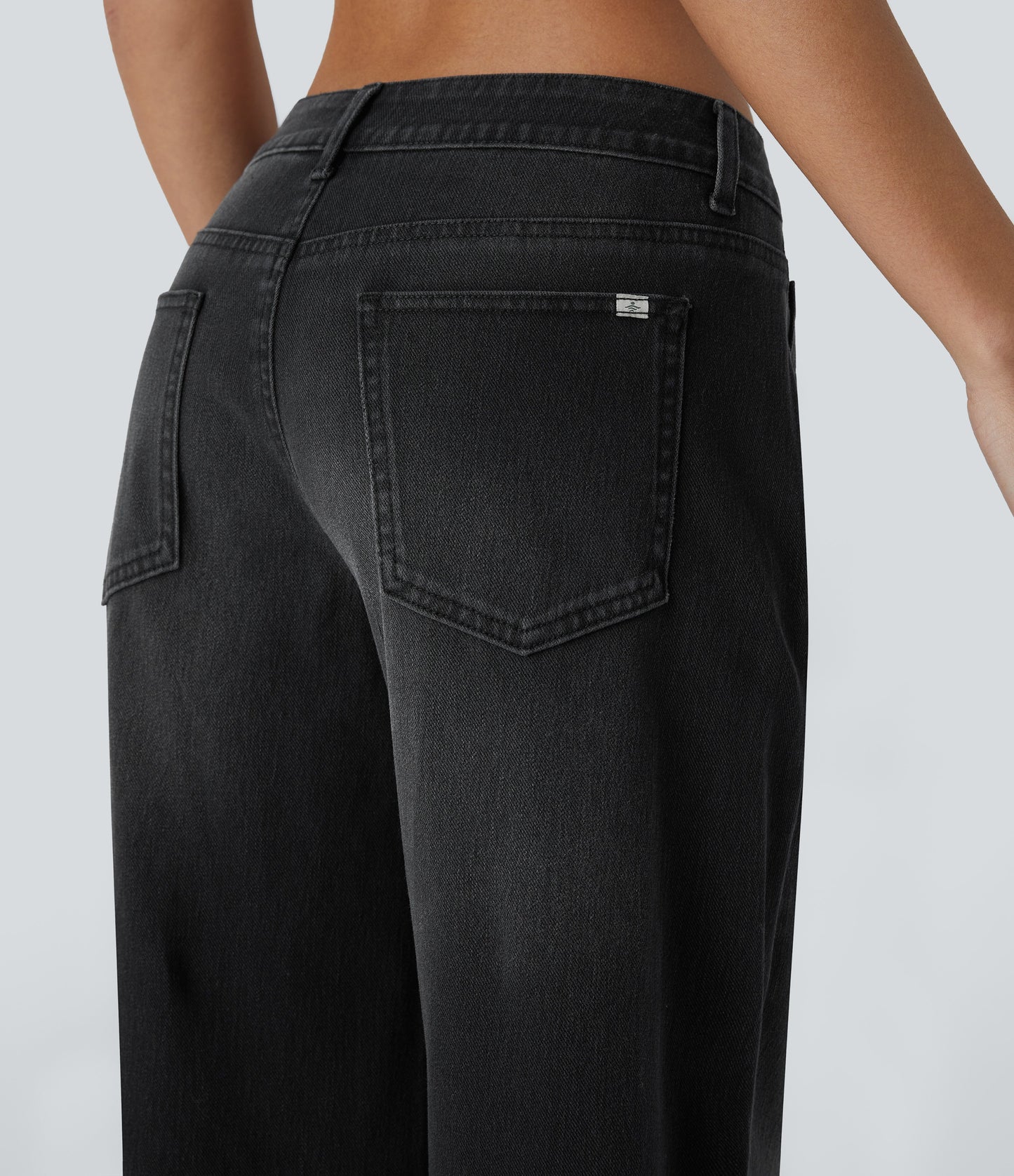 Jean Ines | CHIC™